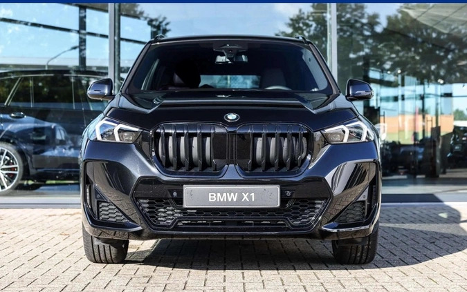 BMW X1 cena 194700 przebieg: 1, rok produkcji 2024 z Strzelin małe 37